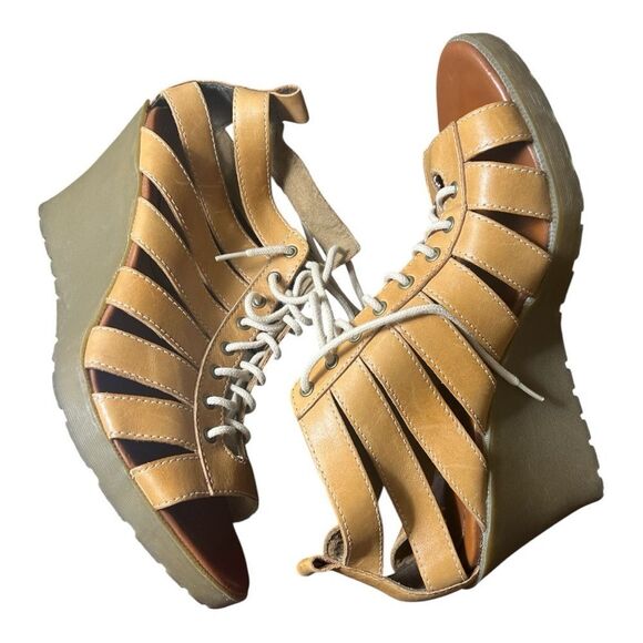 Dr Martens Mona wedge lace up sandal size 9 - Picture 8 of 11